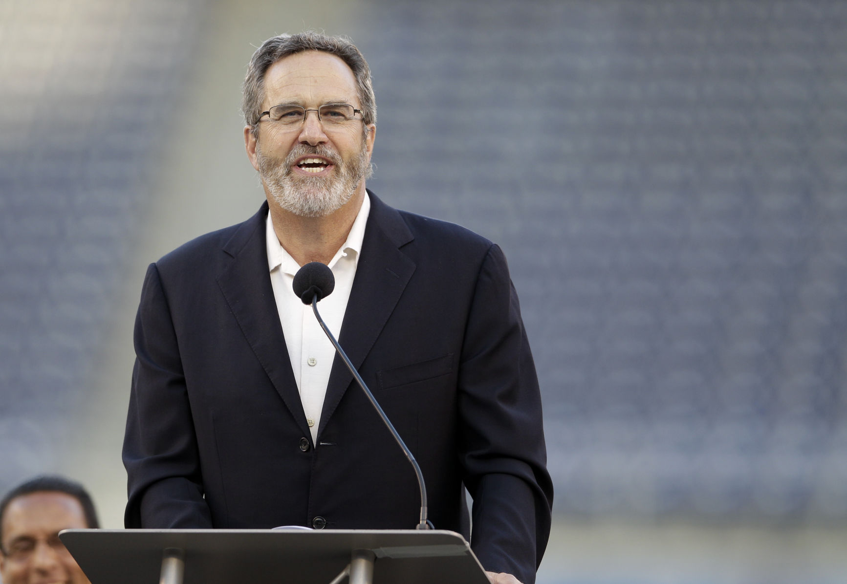 Birthday: Dan Fouts